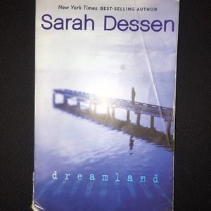 Dreamland book by Sarah Dessen